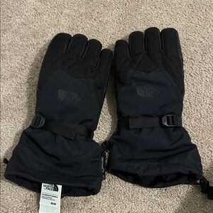 The North Face Black Insulated Gloves